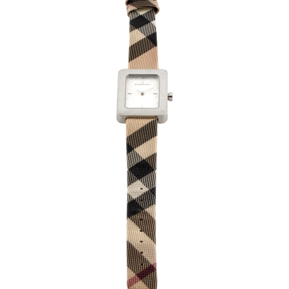 Burberry Classic Watch - Picture 4 of 4